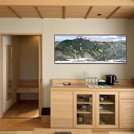 Hotel Kowakuen Haruka à Matsuyama  Extérieur photo